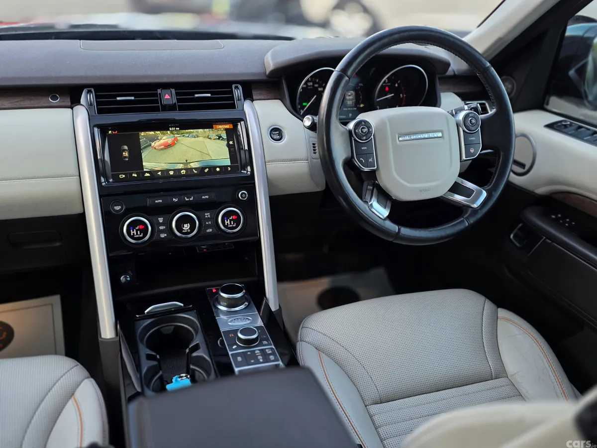 Land Rover Discovery SUV, Diesel, 2017, Grey