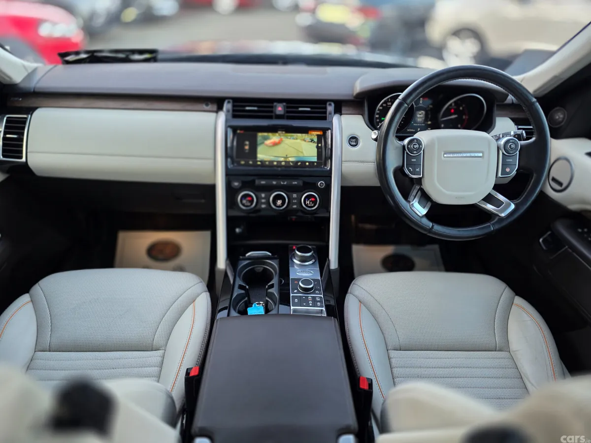 Land Rover Discovery SUV, Diesel, 2017, Grey