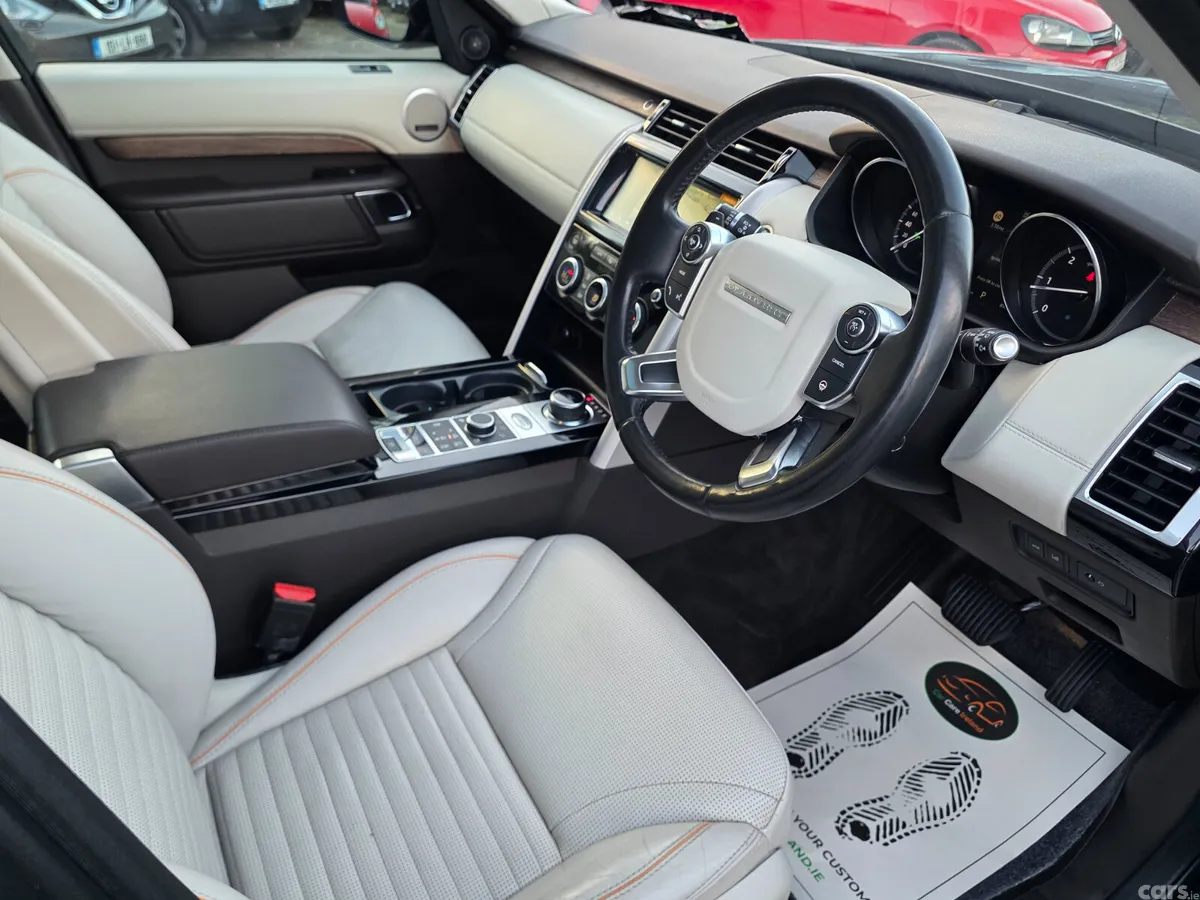 Land Rover Discovery SUV, Diesel, 2017, Grey