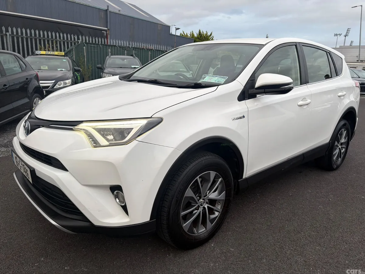 Toyota RAV4 SUV, Petrol Hybrid, 2016, White