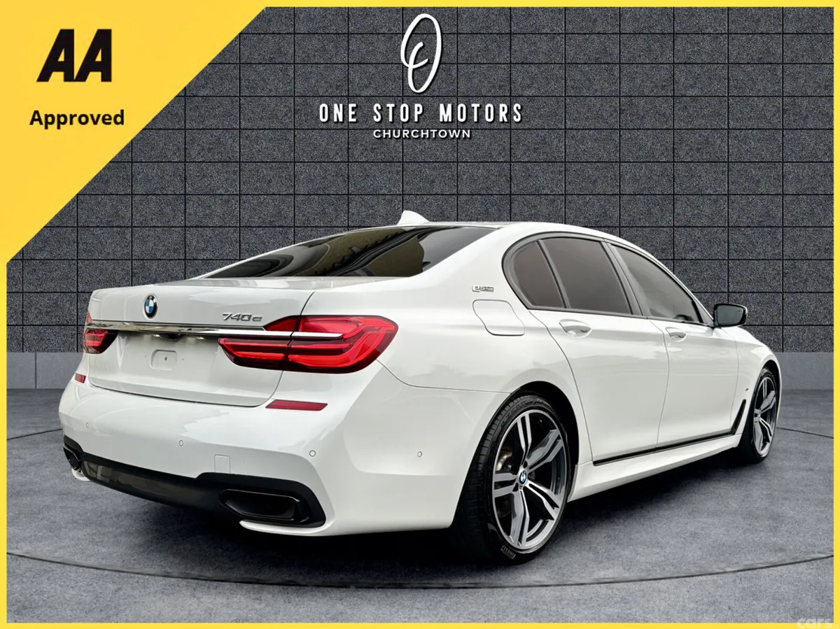 BMW 7-Series Saloon, Petrol Plug-in Hybrid, 2018, White