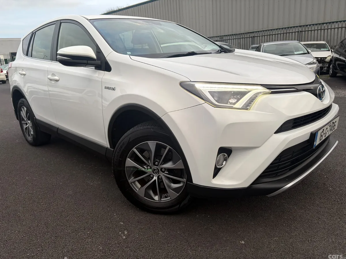 Toyota RAV4 SUV, Petrol Hybrid, 2016, White