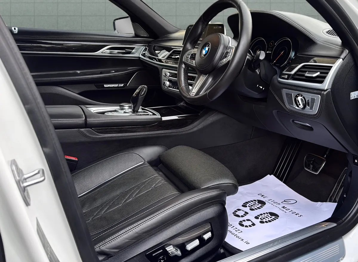 BMW 7-Series Saloon, Petrol Plug-in Hybrid, 2018, White