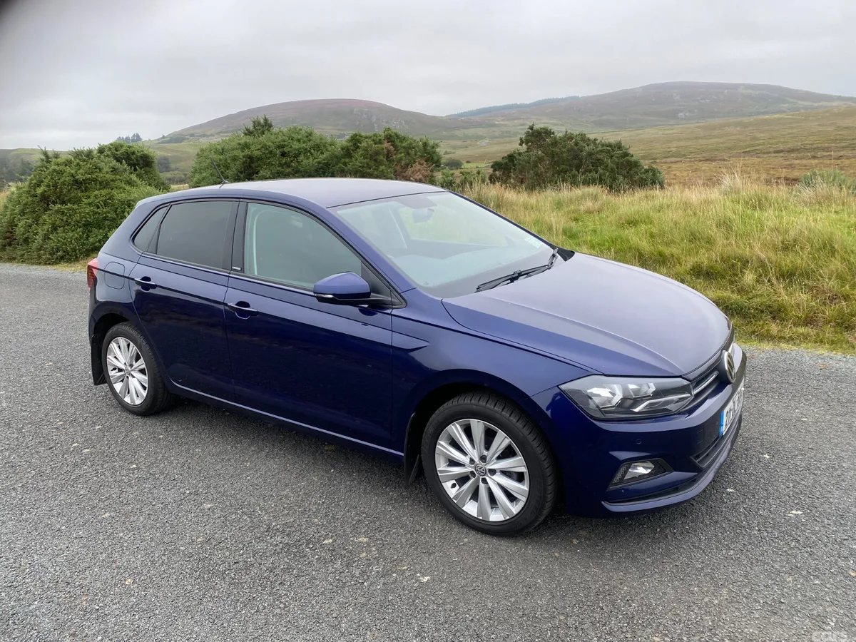 Volkswagen Polo Hatchback, Petrol, 2021, Blue