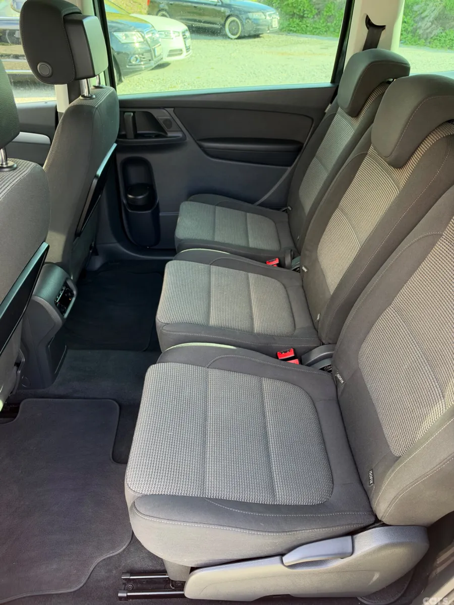 Volkswagen Sharan MPV, Petrol, 2014, Black