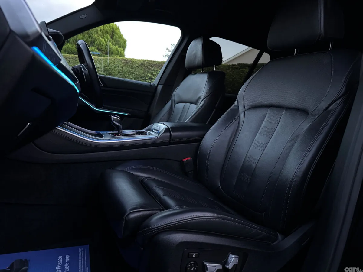 BMW X5 SUV, Petrol Hybrid, 2022, Black