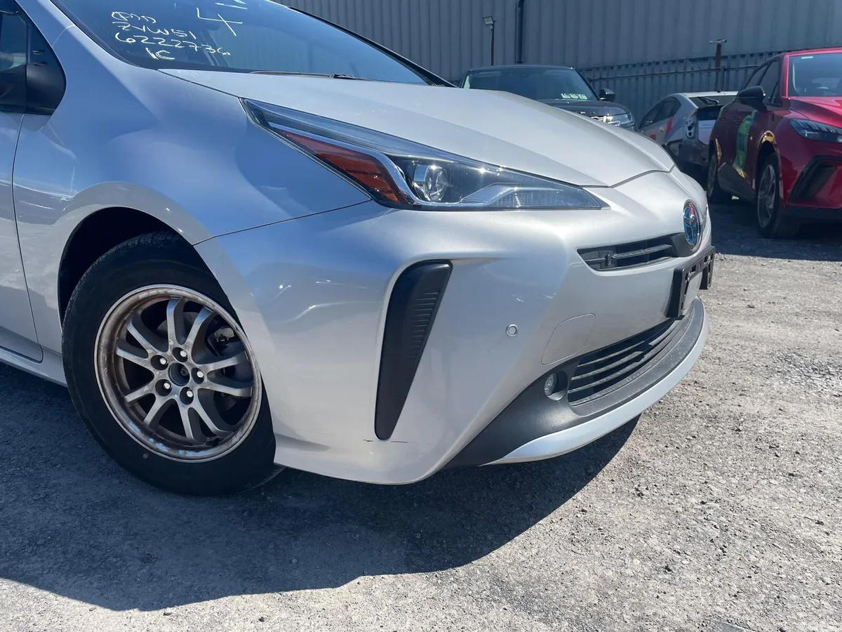 Toyota Prius Hatchback, Petrol Hybrid, 2023, Silver