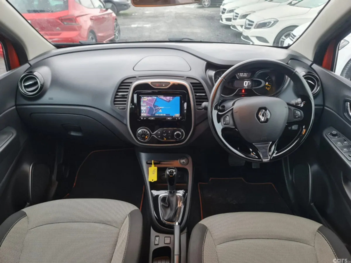Renault Captur Hatchback, Petrol, 2015, Orange