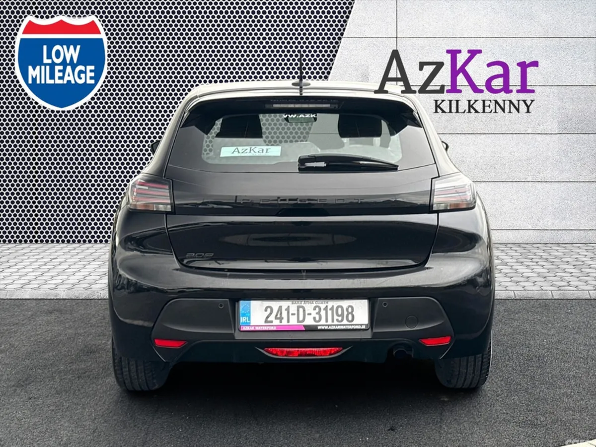 Peugeot 208 Hatchback, Petrol, 2024, Black