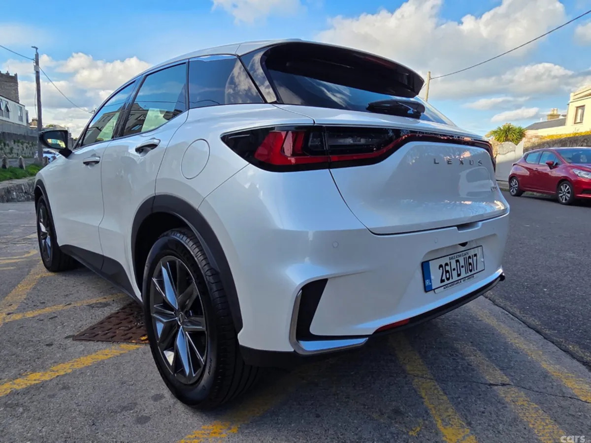 Lexus LBX SUV, Petrol Hybrid, 2026, White