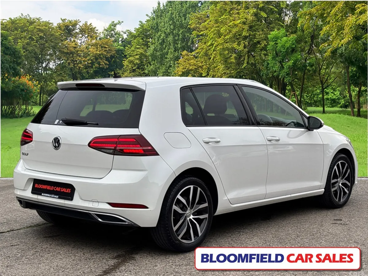 Volkswagen Golf Hatchback, Petrol, 2019, White