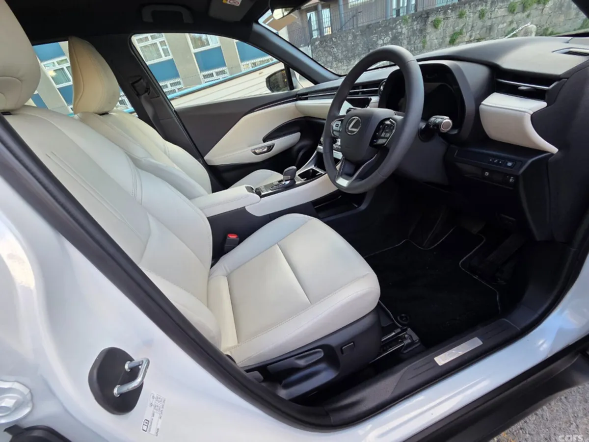 Lexus LBX SUV, Petrol Hybrid, 2026, White