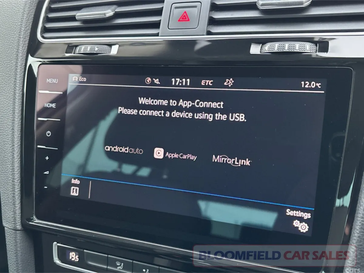 Volkswagen Golf Hatchback, Petrol, 2019, White