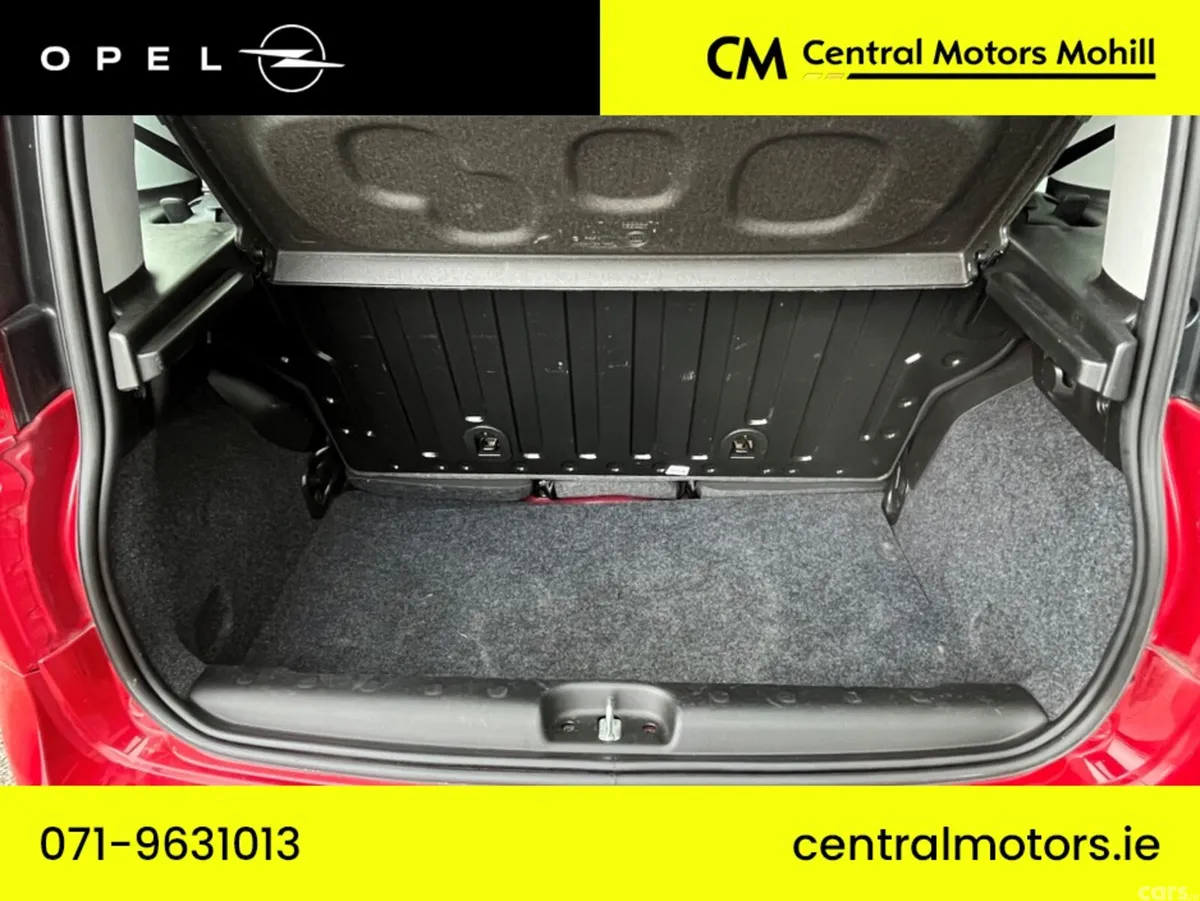Fiat Panda MPV, Petrol, 2024, Red