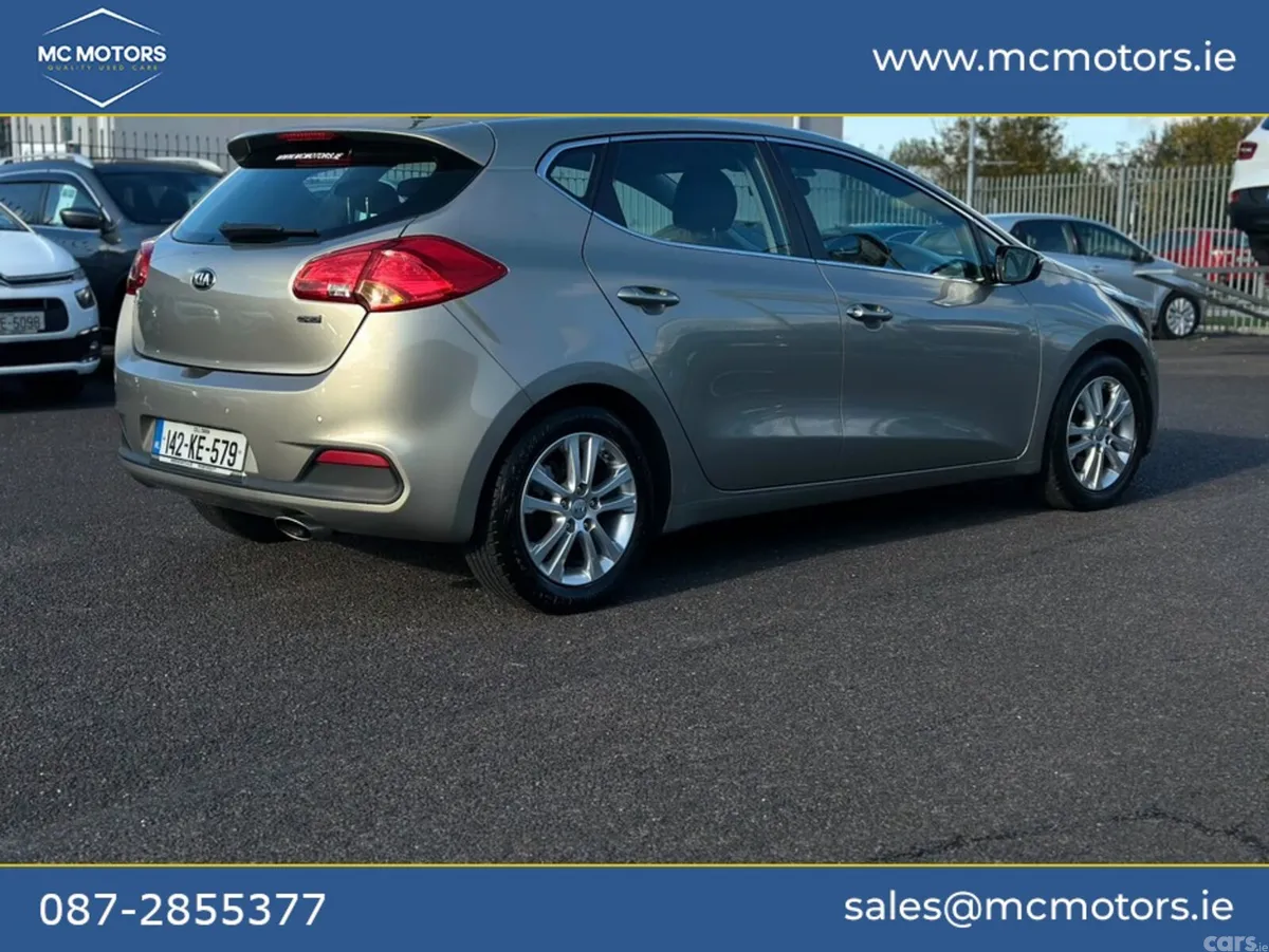Kia Ceed Hatchback, Diesel, 2014, Silver