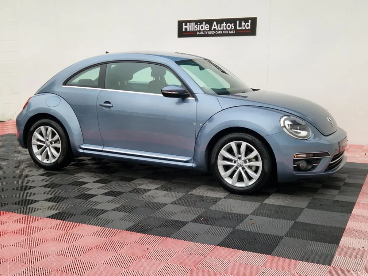 Volkswagen Beetle Hatchback, Petrol, 2018, Blue