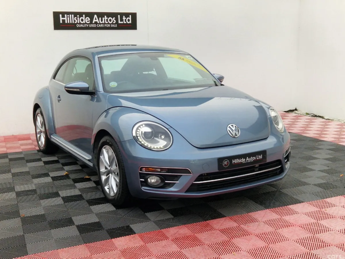 Volkswagen Beetle Hatchback, Petrol, 2018, Blue