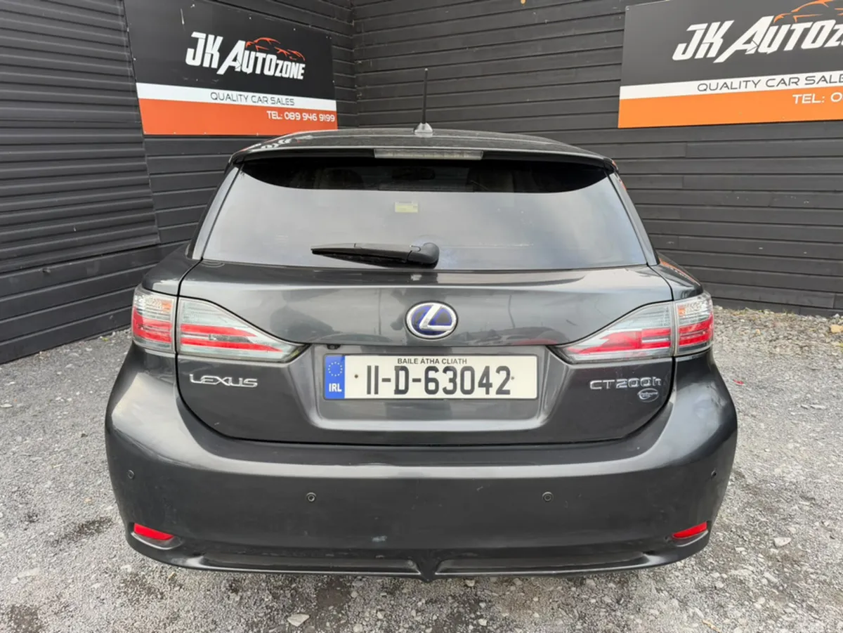 Lexus CT Hatchback, Petrol Hybrid, 2011, Grey