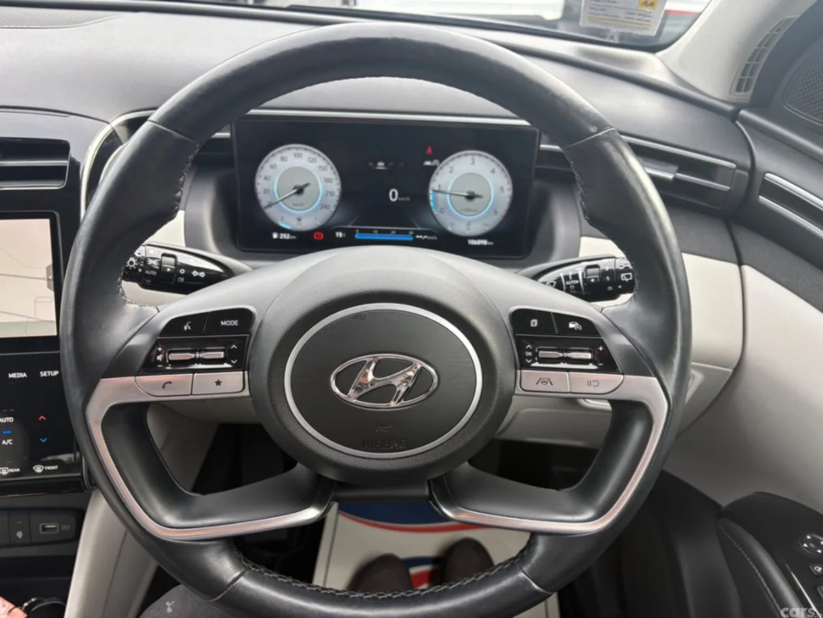 Hyundai Tucson MPV, Diesel, 2021, Grey