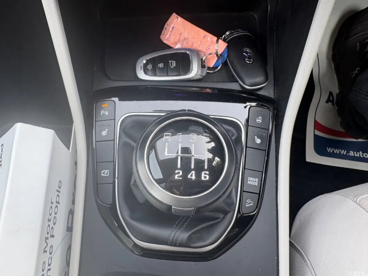 Hyundai Tucson MPV, Diesel, 2021, Grey