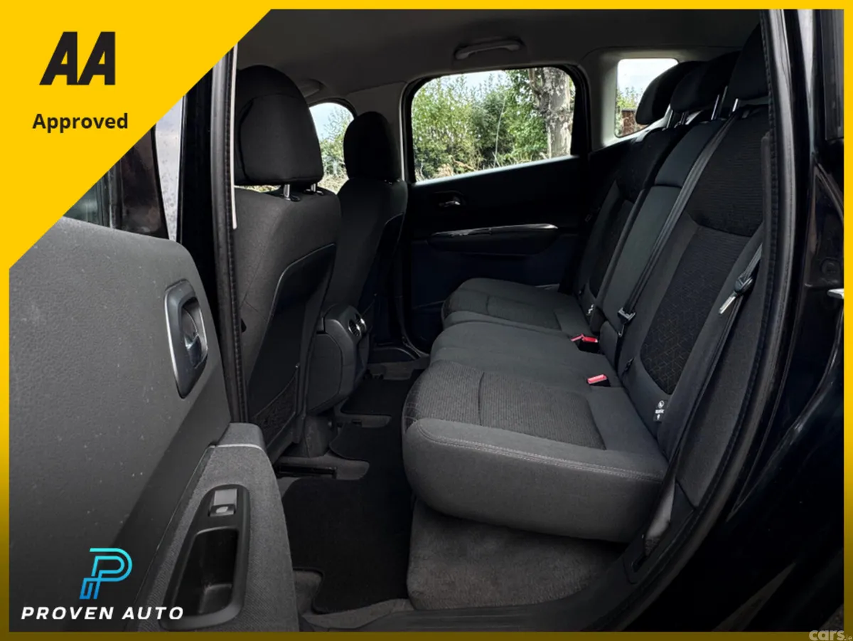 Peugeot 3008 MPV, Diesel, 2014, Black