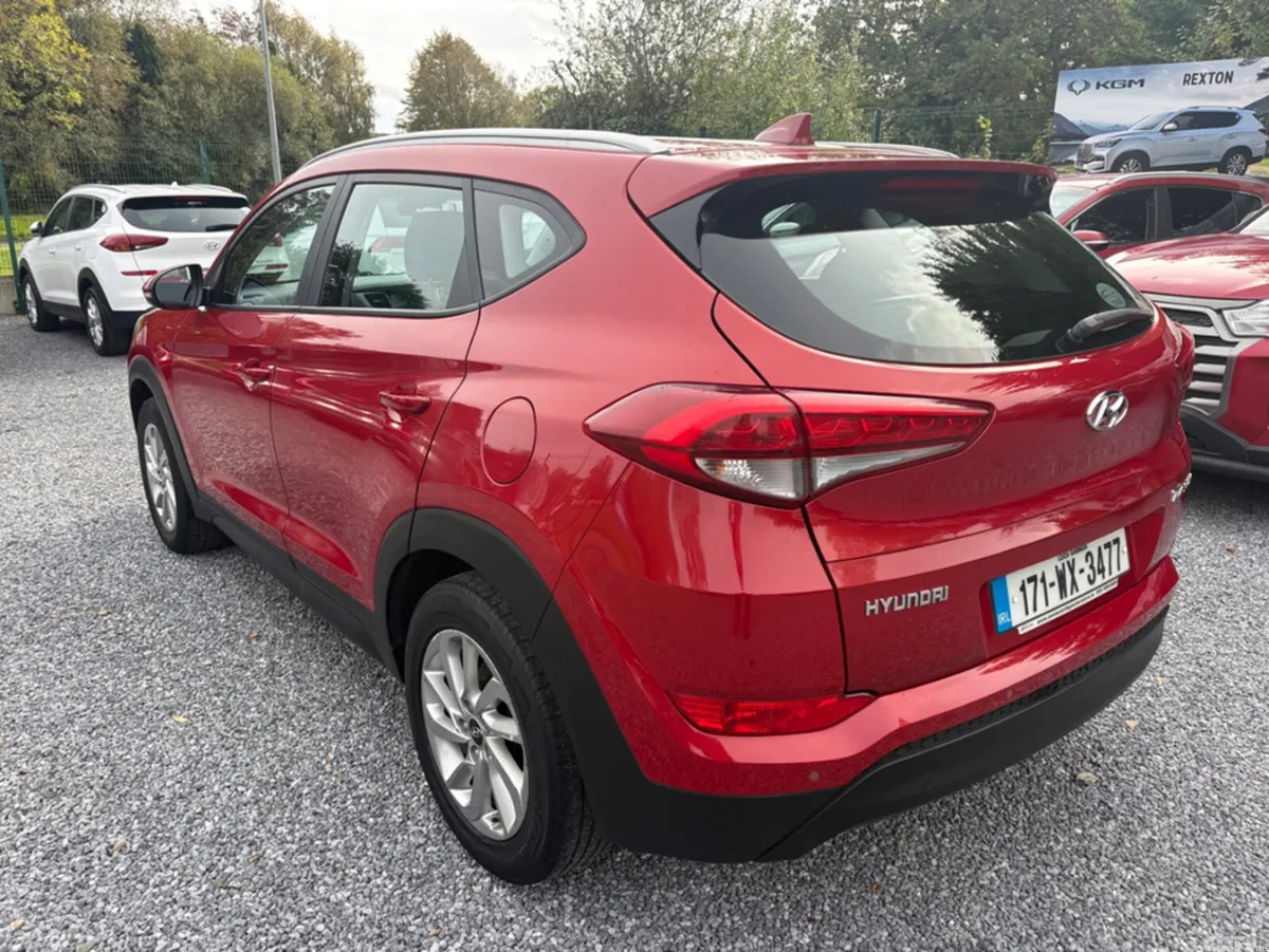 Hyundai Tucson Estate, Diesel, 2017, Red
