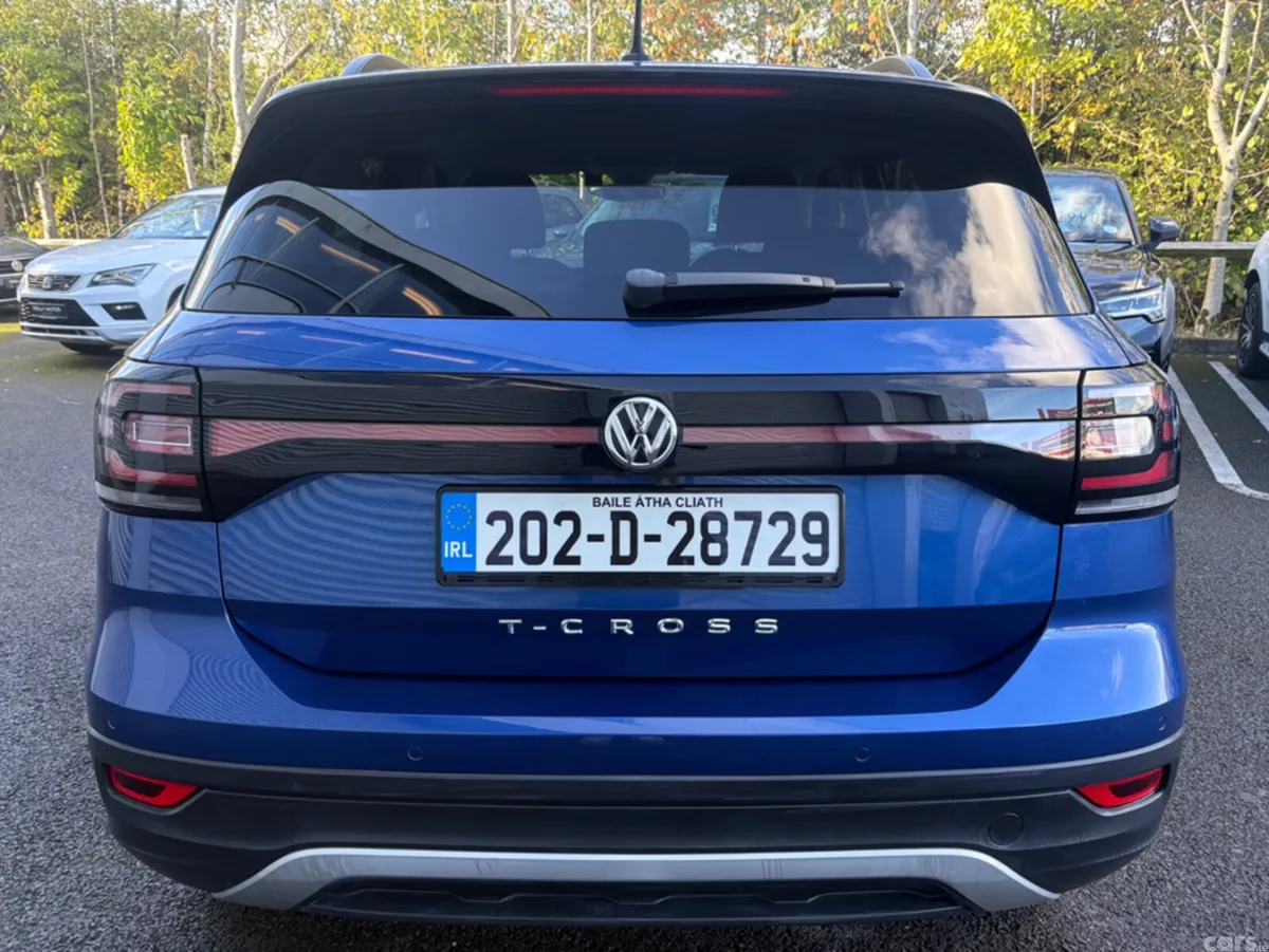 Volkswagen T-Cross Hatchback, Petrol, 2020, Blue