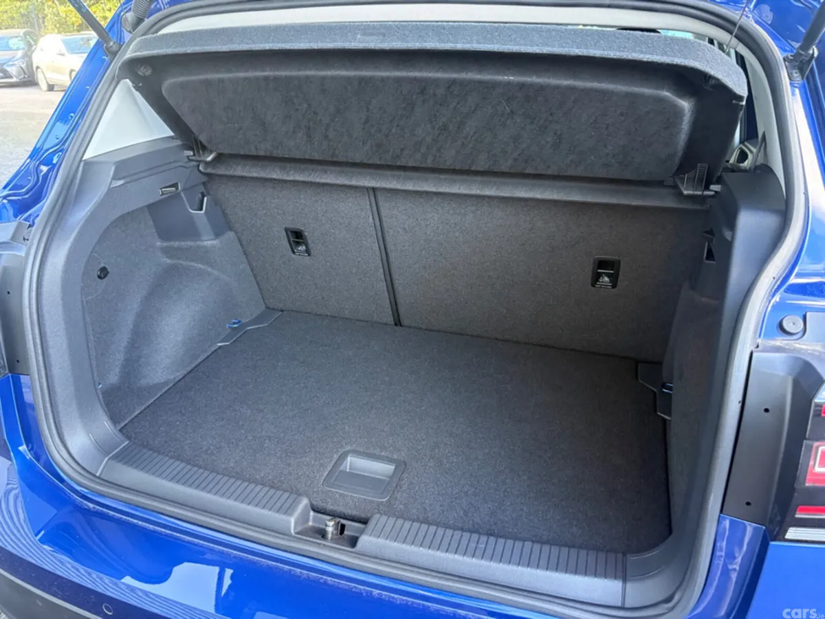 Volkswagen T-Cross Hatchback, Petrol, 2020, Blue