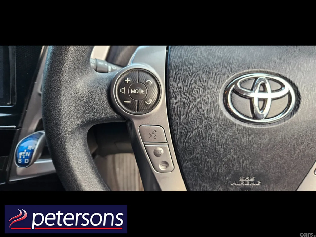 Toyota Prius MPV, Petrol Hybrid, 2015, Black
