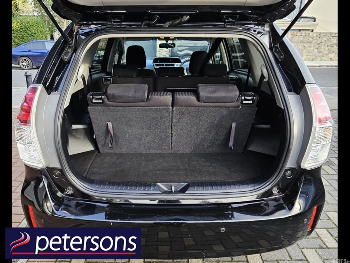 Toyota Prius MPV, Petrol Hybrid, 2015, Black