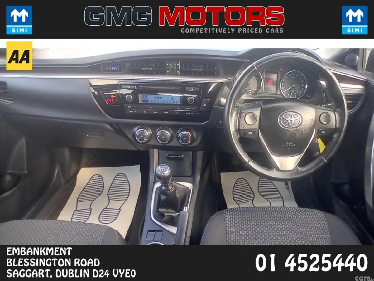Toyota Corolla Saloon, Petrol, 2014, Bronze