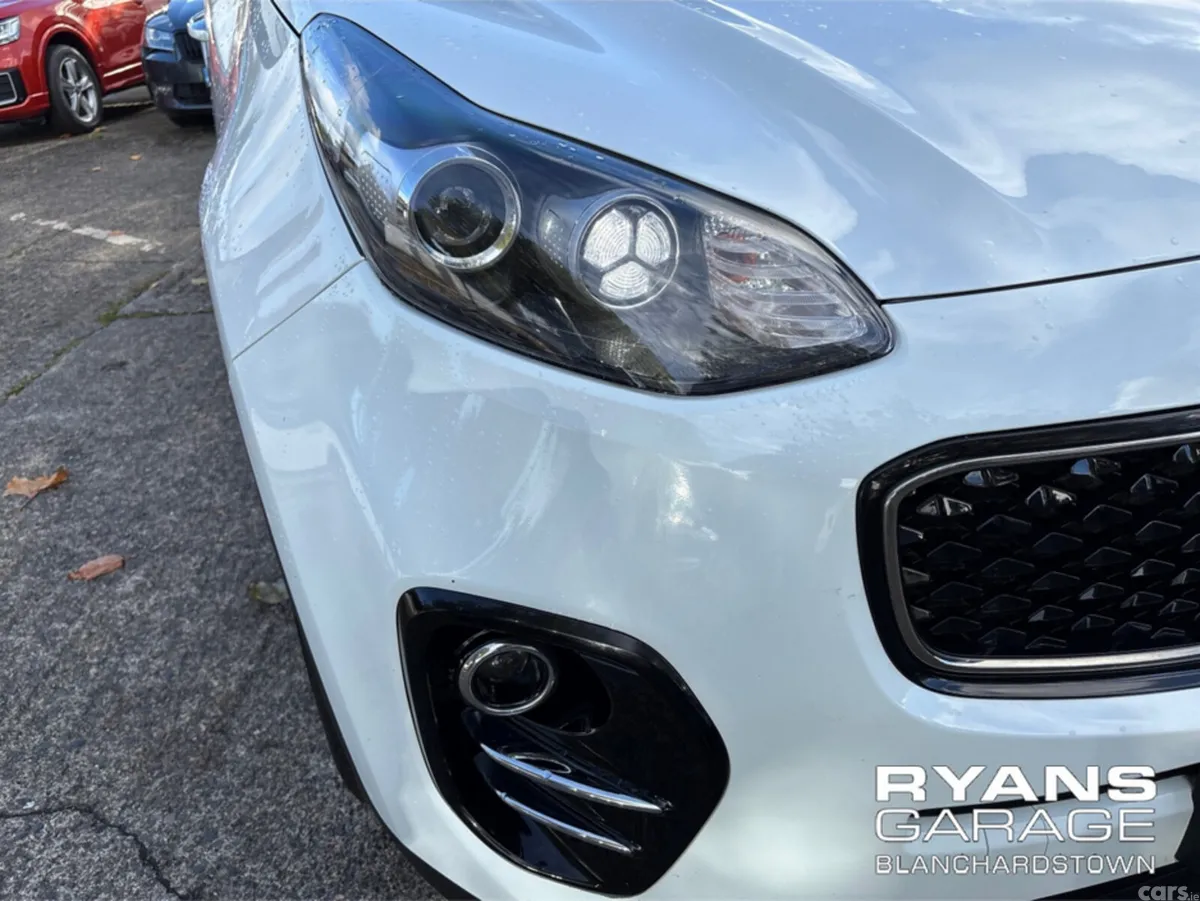 Kia Sportage MPV, Diesel, 2018, White