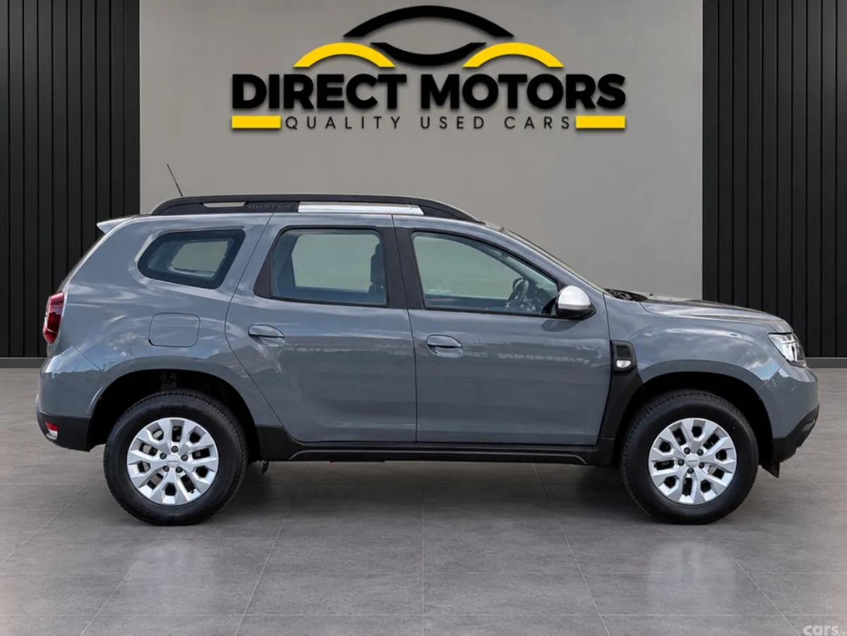 Dacia Duster MPV, Petrol, 2023, Grey