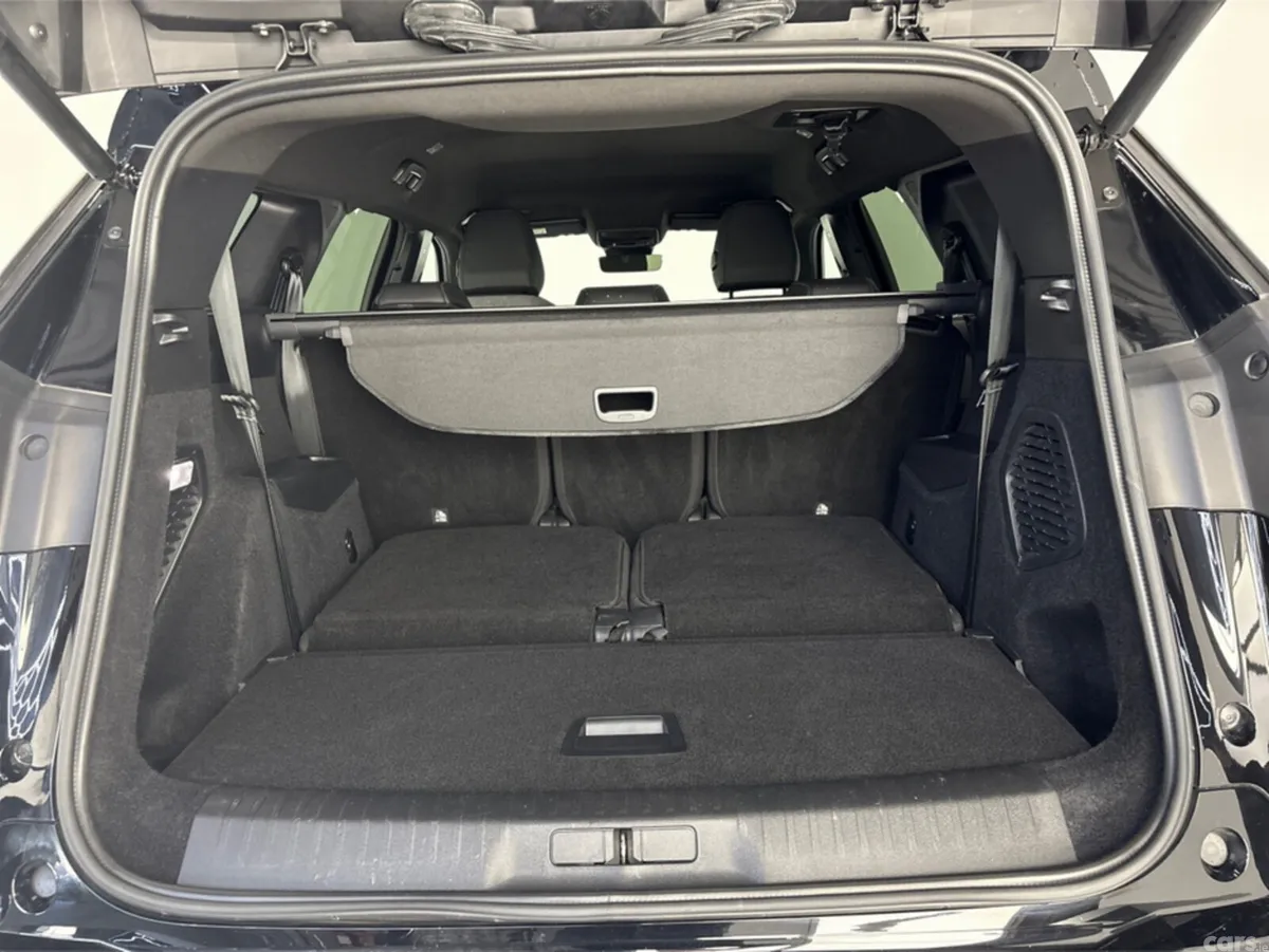 Peugeot 5008 Hatchback, Electric, 2025, Black