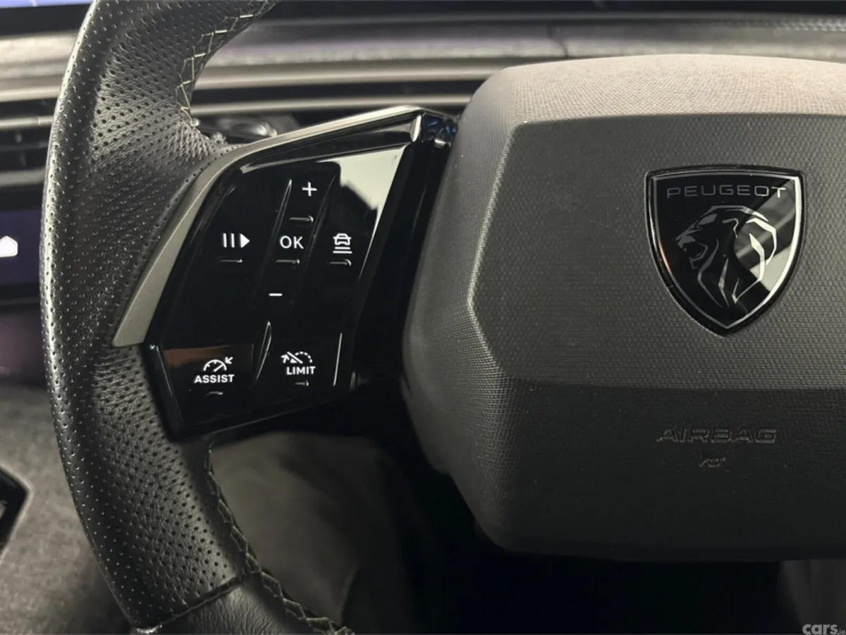 Peugeot 5008 Hatchback, Electric, 2025, Black
