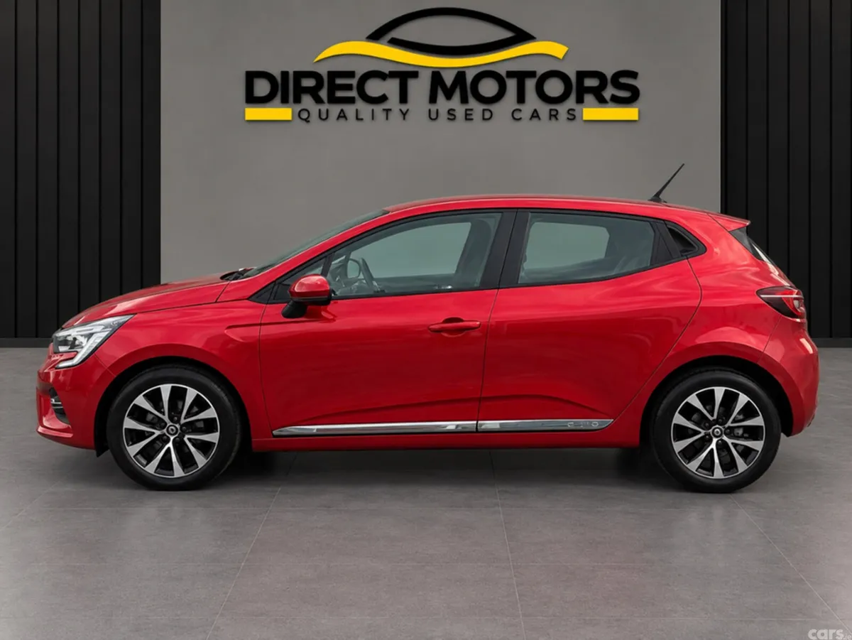 Renault Clio Hatchback, Petrol, 2020, Red