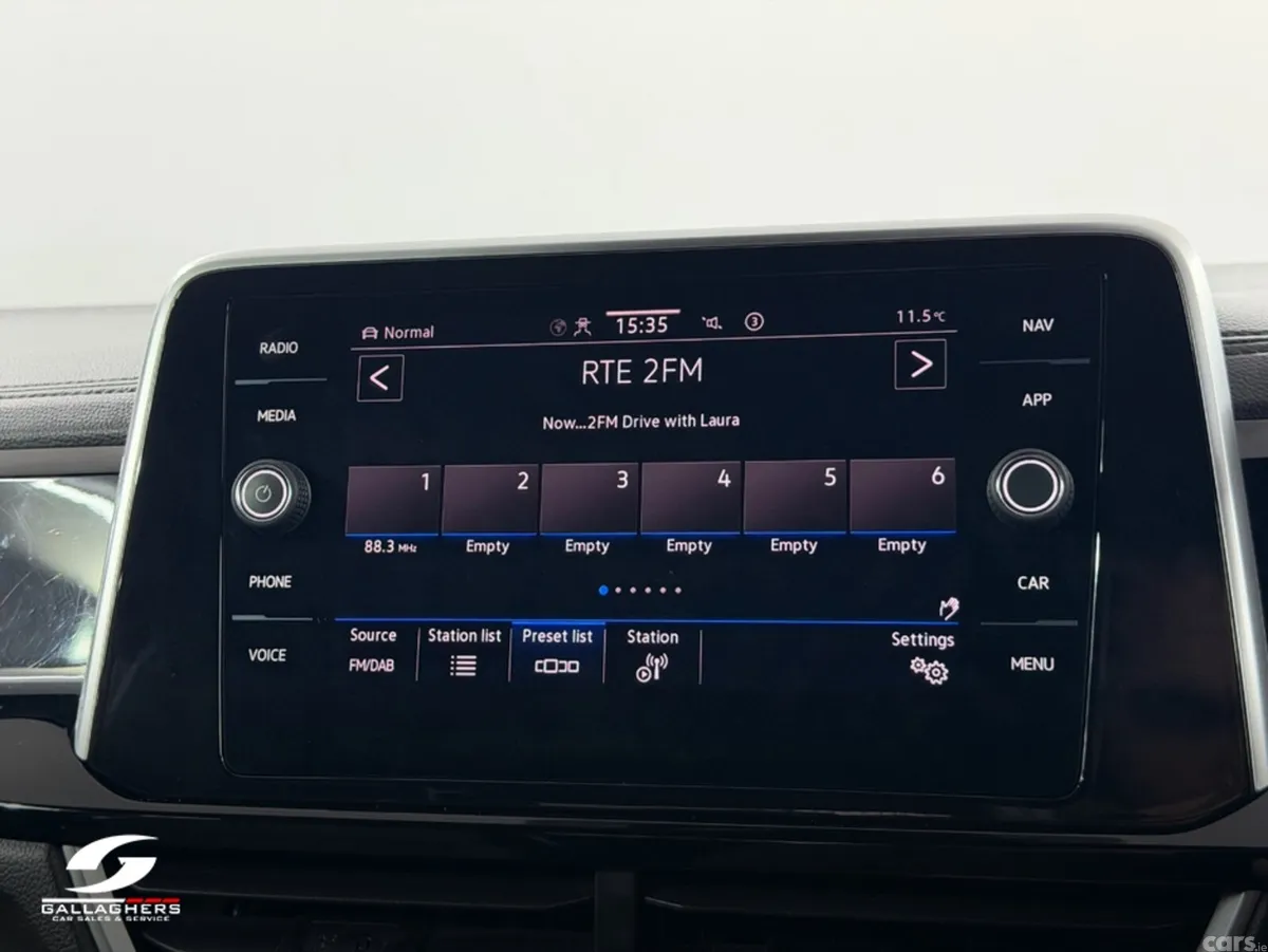 Volkswagen T-Roc SUV, Diesel, 2023, Blue