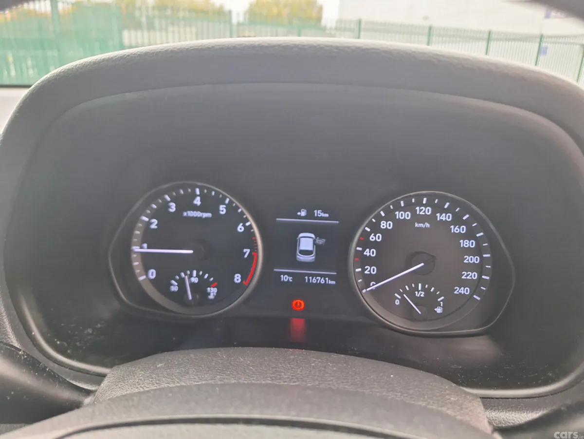 Hyundai i30 Hatchback, Petrol, 2017, Red