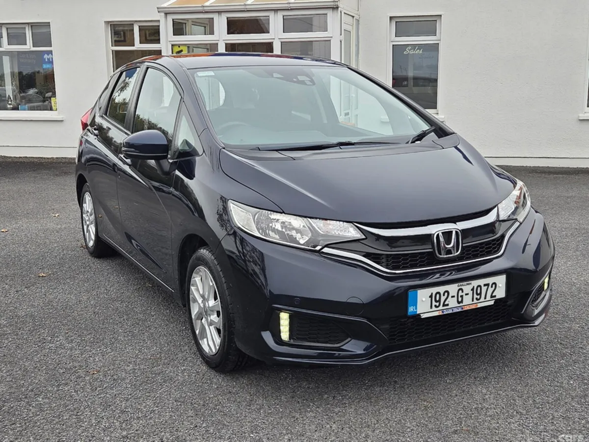 Honda Jazz Hatchback, Petrol, 2019, Blue