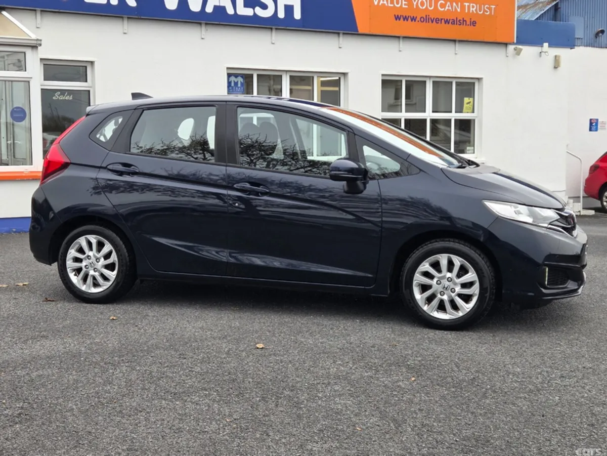 Honda Jazz Hatchback, Petrol, 2019, Blue
