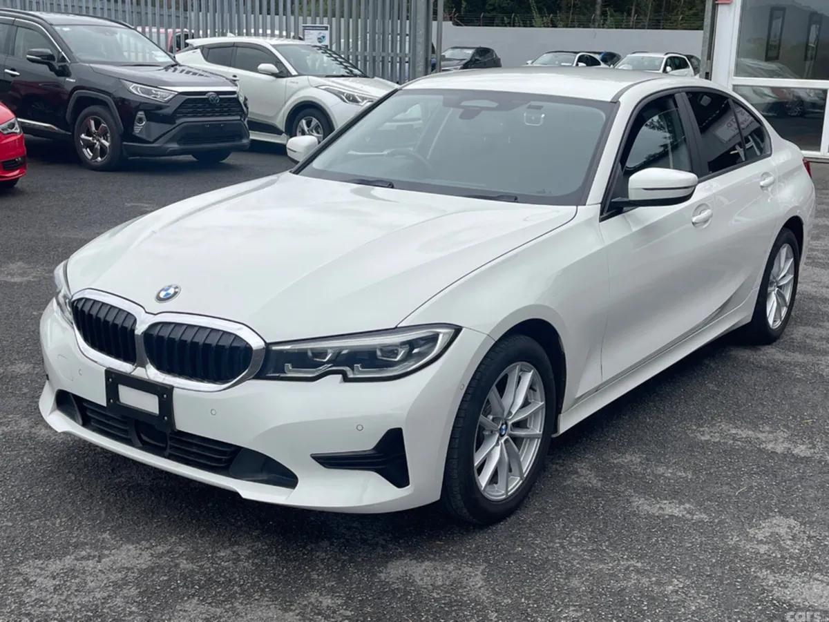 BMW 3-Series Saloon, Diesel, 2019, White