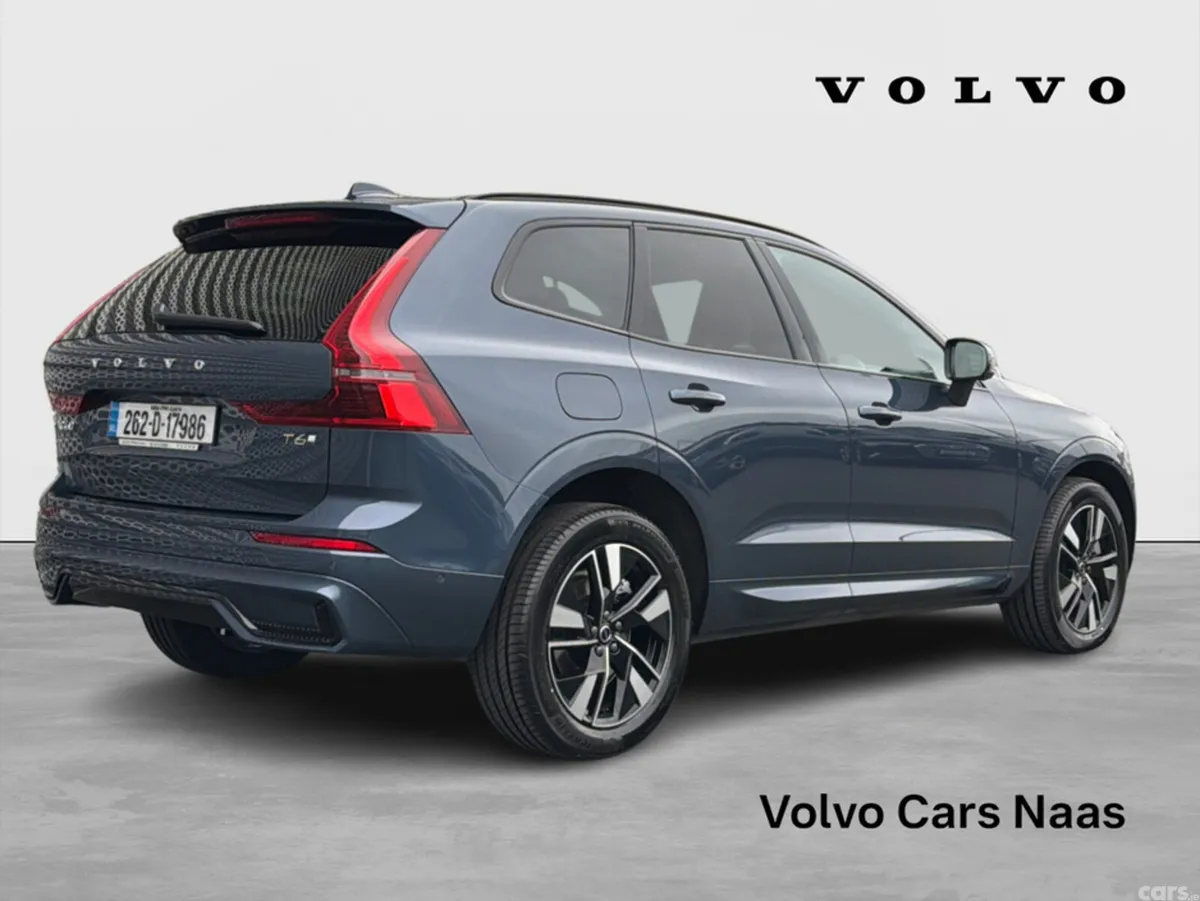 Volvo XC60 SUV, Petrol Plug-in Hybrid, 2026, Blue