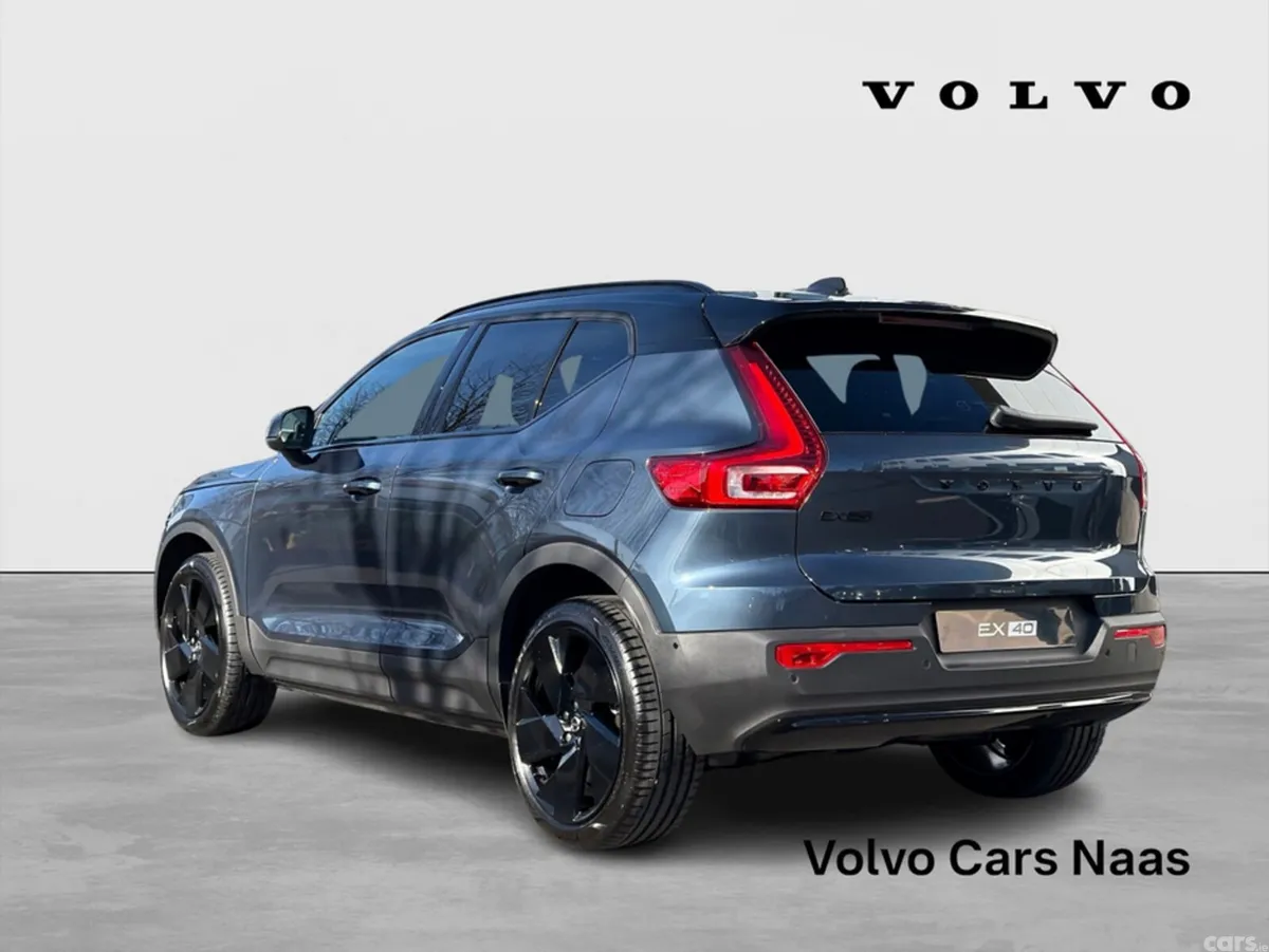 Volvo EX40 SUV, Electric, 2026, Blue