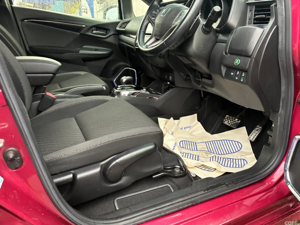 Honda Fit Hatchback, Petrol Hybrid, 2019, Pink
