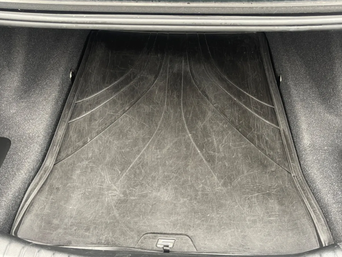 BMW 5-Series Saloon, Diesel, 2019, Black