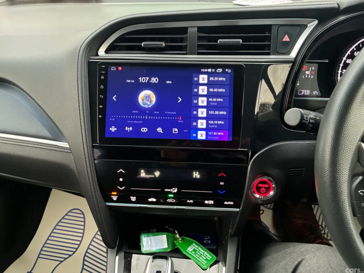 Honda Shuttle Estate, Petrol Hybrid, 2020, Silver