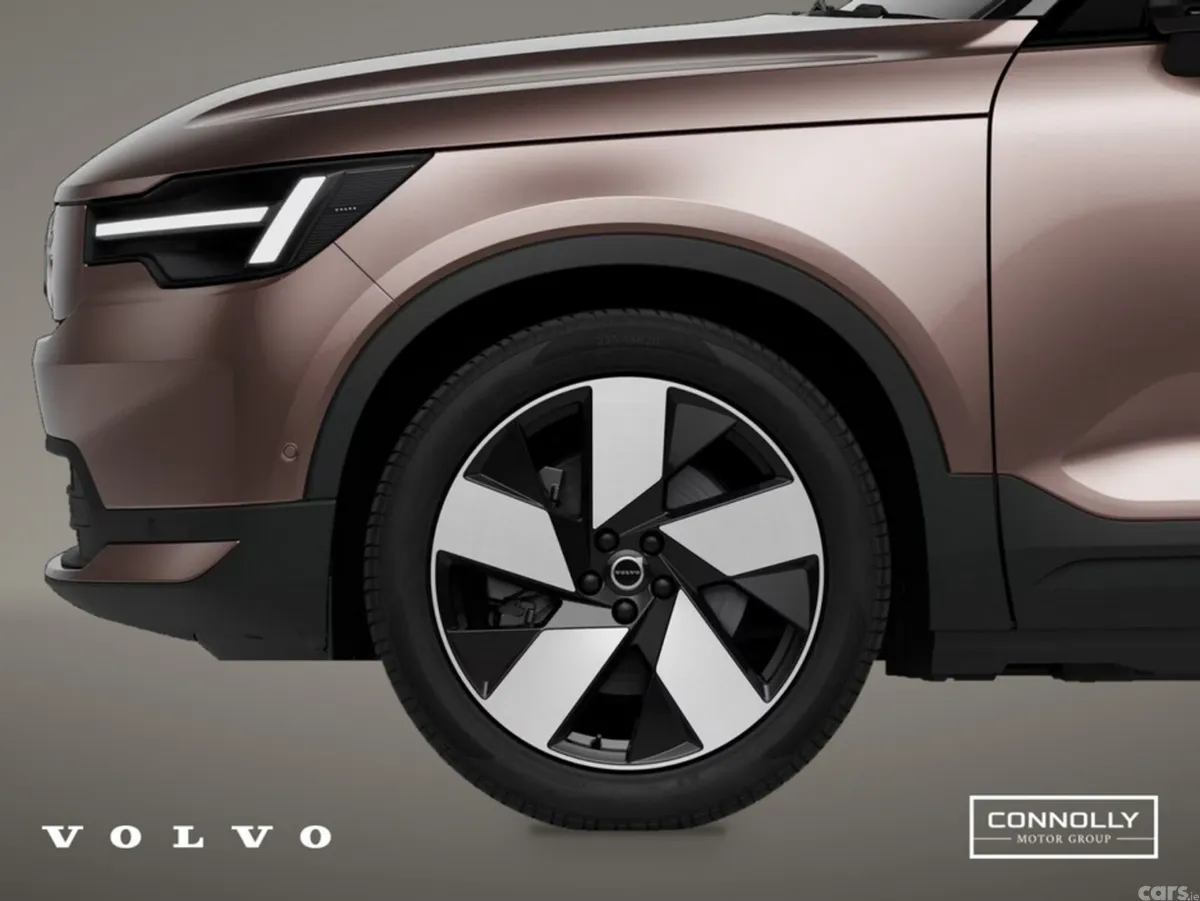 Volvo EX40 SUV, Electric, 2027, Bronze