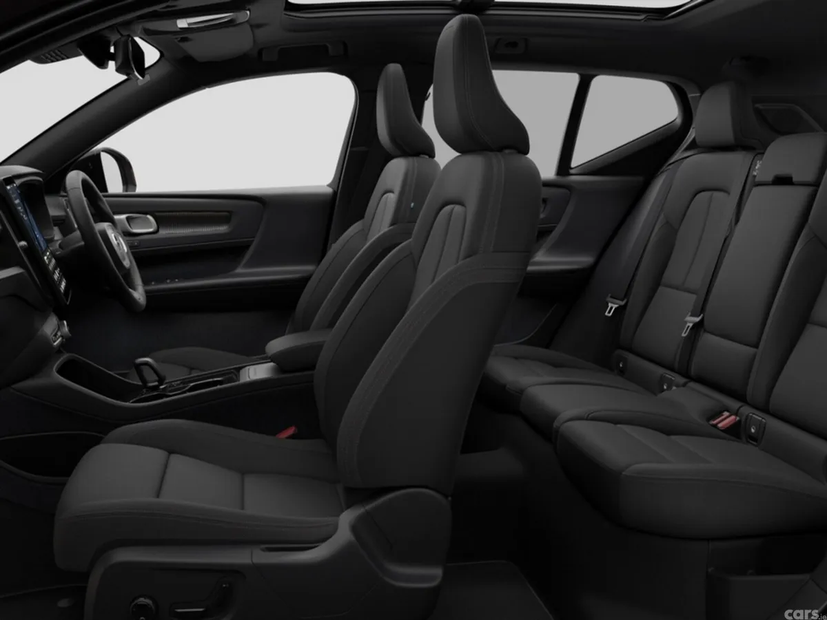 Volvo EX40 SUV, Electric, 2027, Bronze