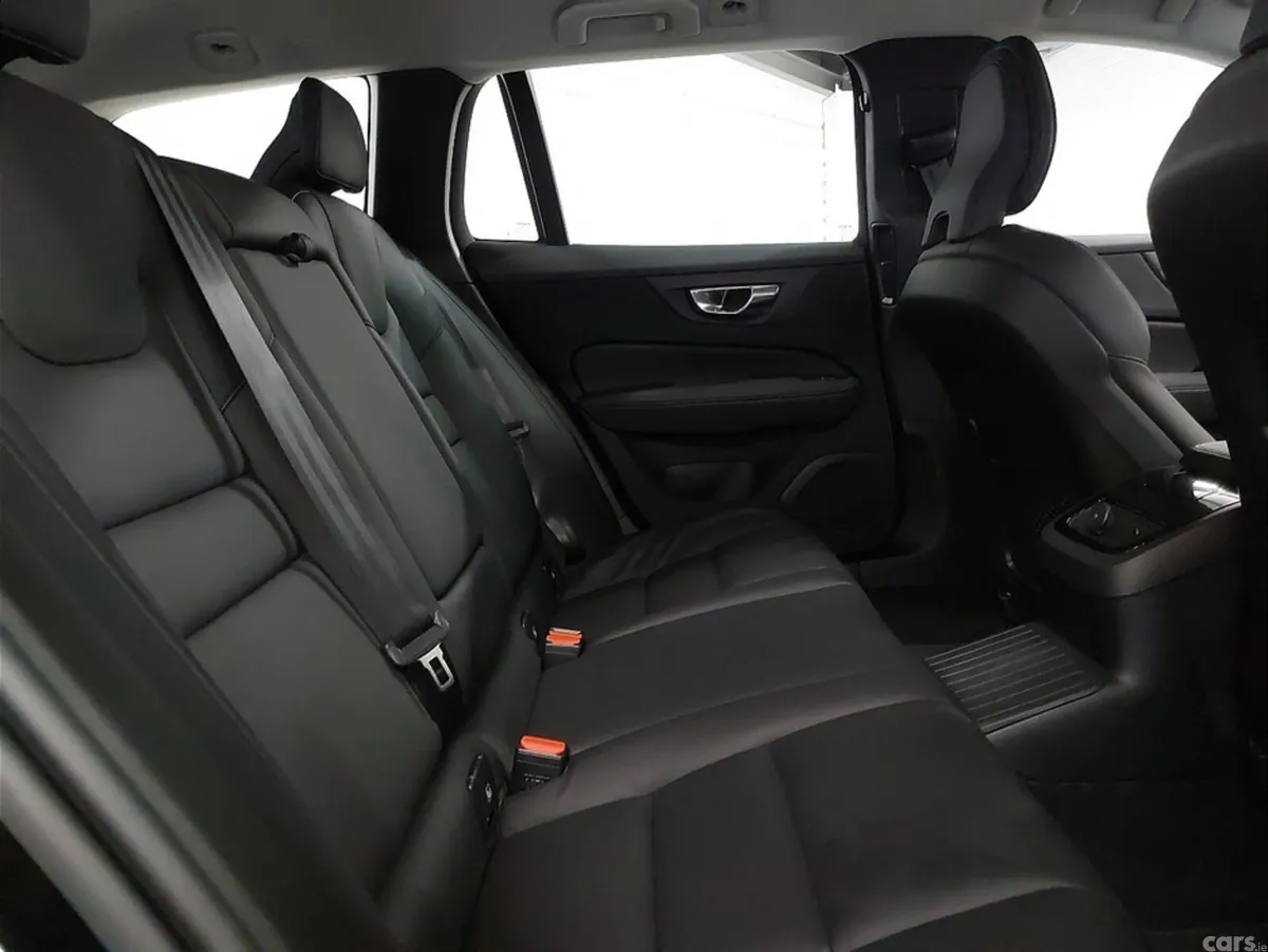 Volvo V60 Estate, Petrol Plug-in Hybrid, 2026, Black