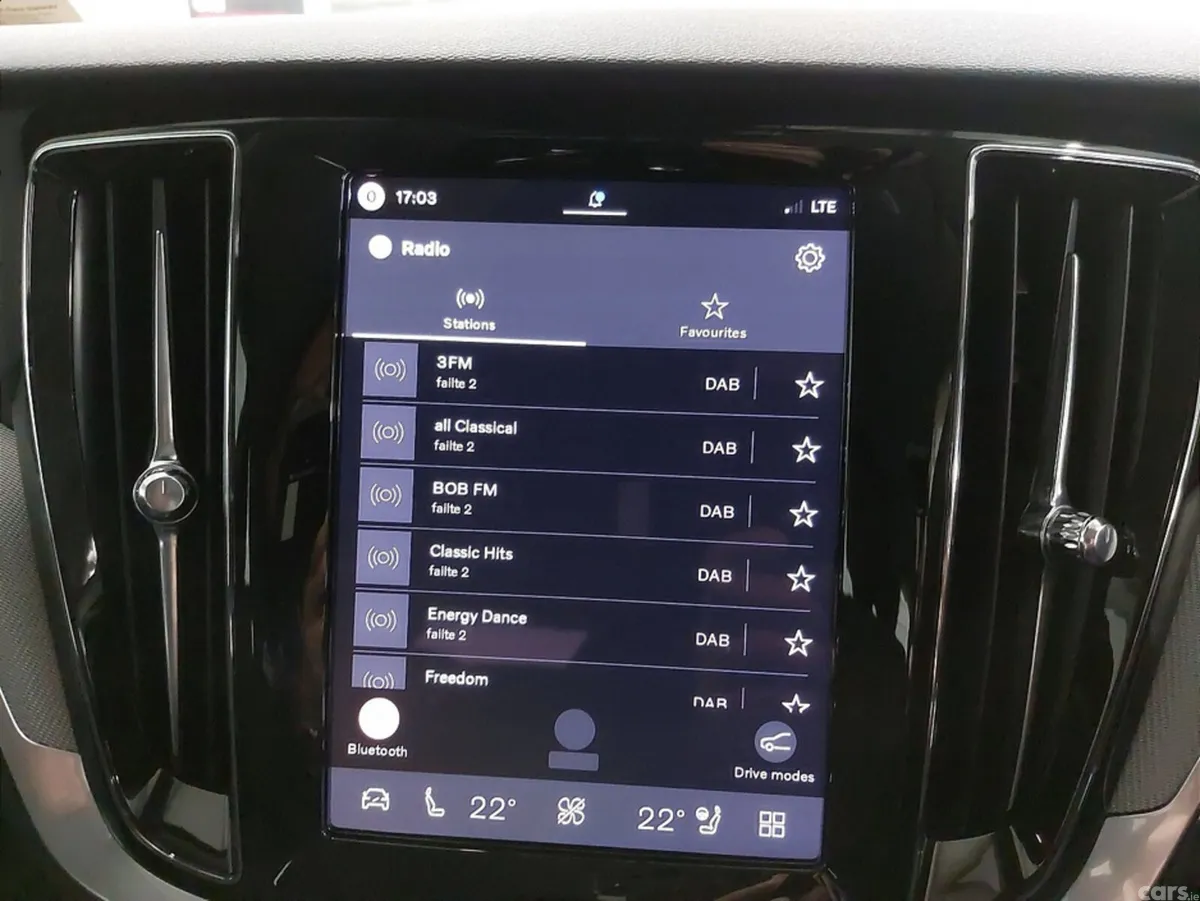 Volvo V60 Estate, Petrol Plug-in Hybrid, 2026, Black